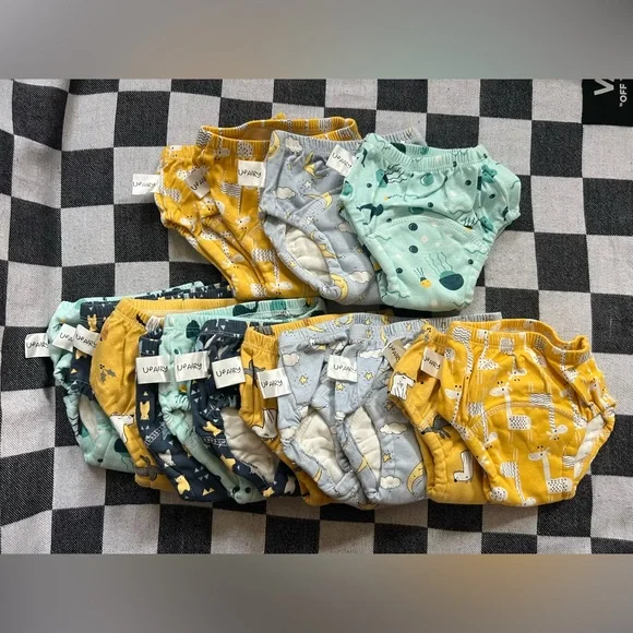 UpAiry Kids Printed Training Pants - Picture 1 of 7